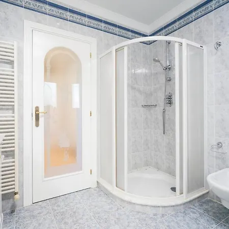 Marvelous With Panoramic Sea View & Pool