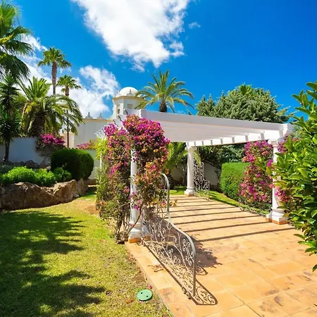 Marvelous With Panoramic Sea View & Pool Вилла